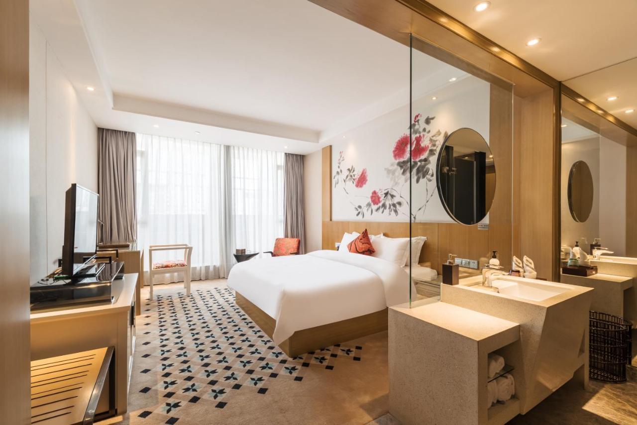Paco Hotel Luogang Wanda Plaza Branch Canton Esterno foto